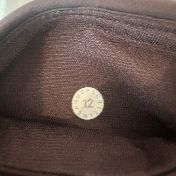 Lululemon Fresh in Mesh Leggings - 12 - Picture 7 of 8